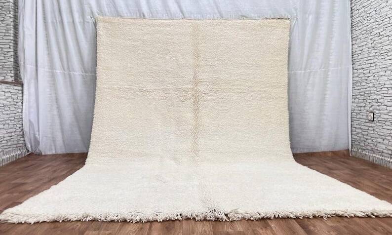 Large Moroccan wool rug 300x200cm