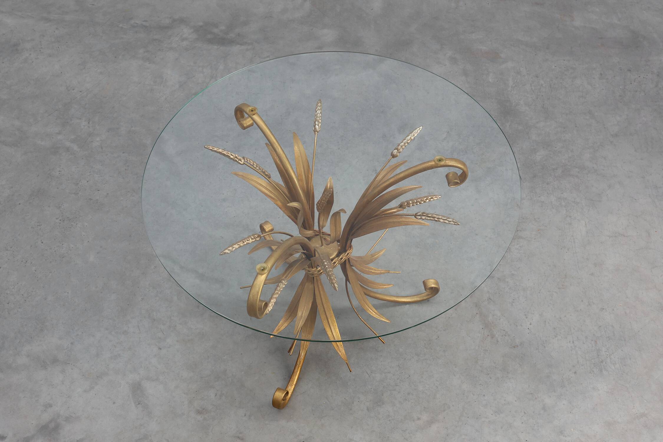 Table basse "Gerbe de blé" de style Coco Chanel, France 1960
