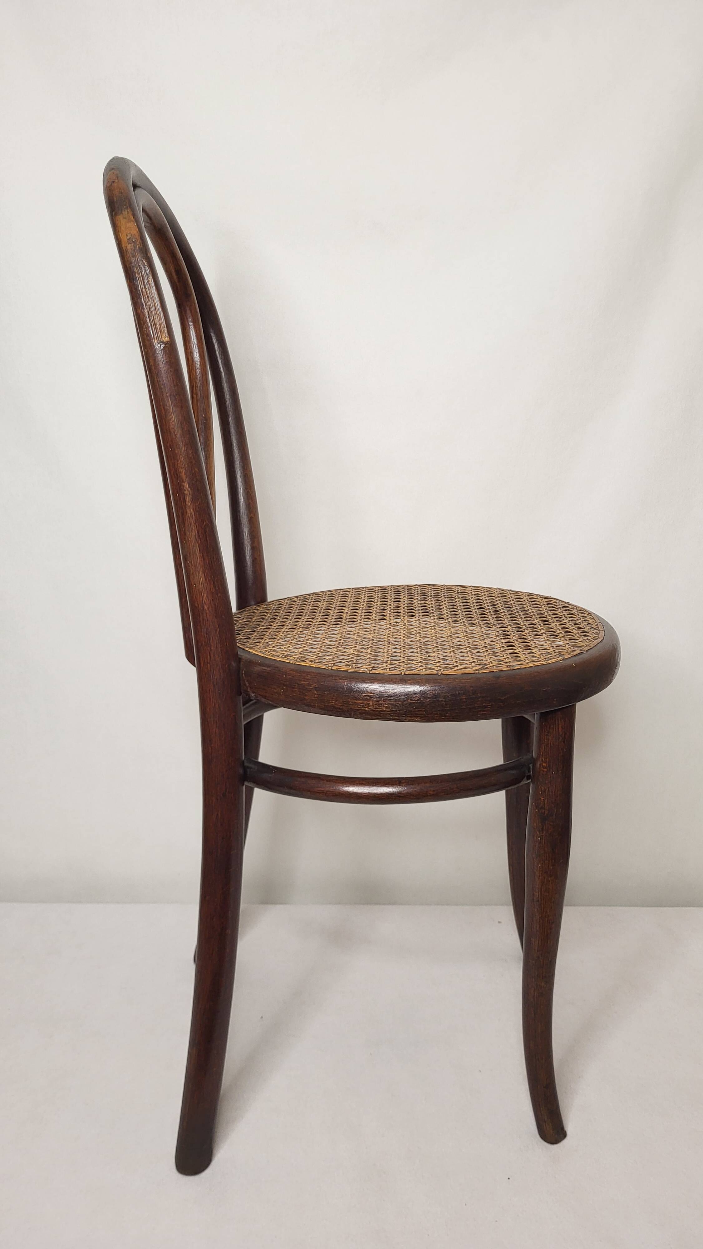 Thonet Chair No. 18 half