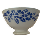 Ball on pedestal 251013