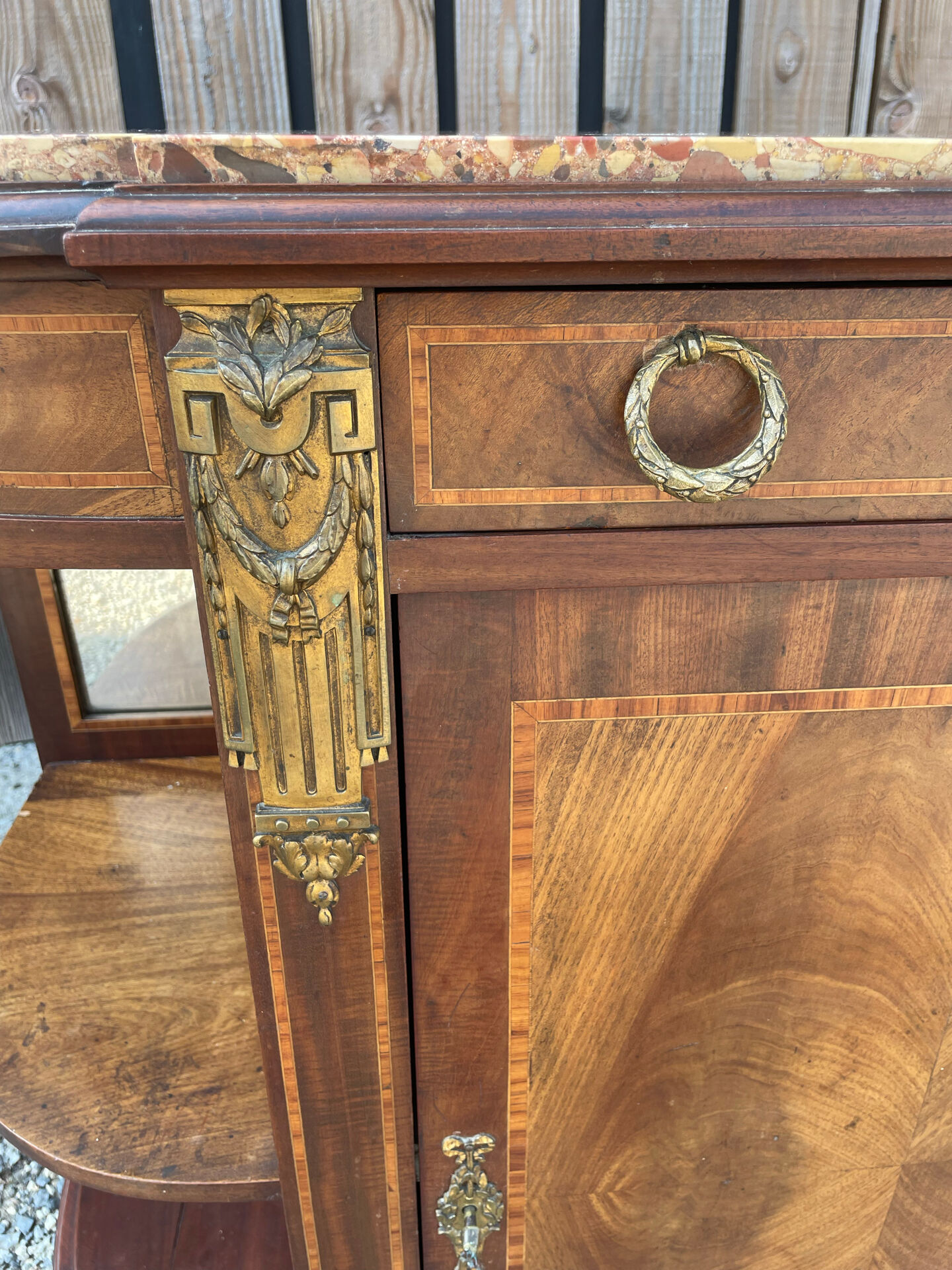 Meuble Style Louis XVI