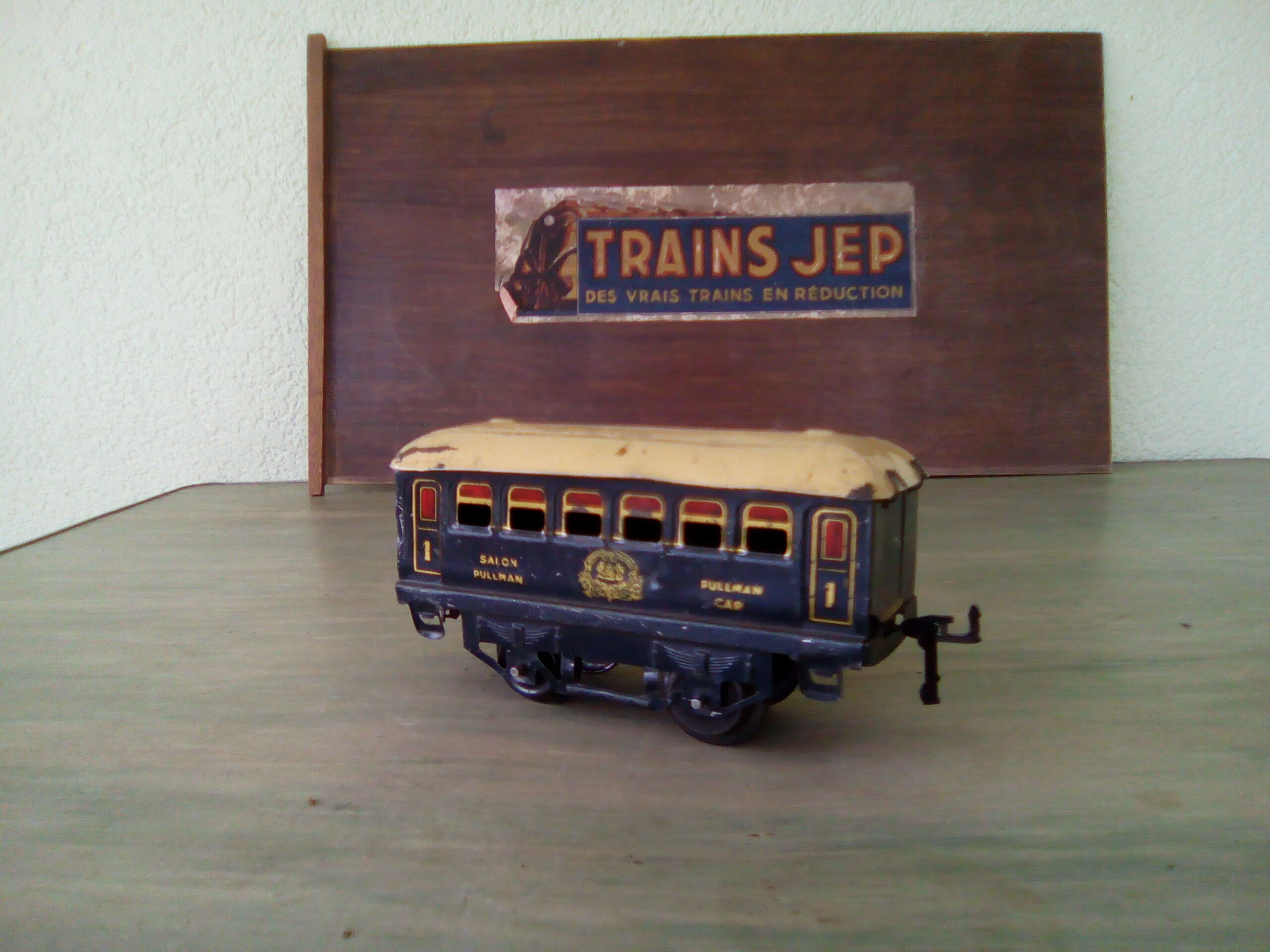 Electric trains JEP and mechanical Hornby Scale 0