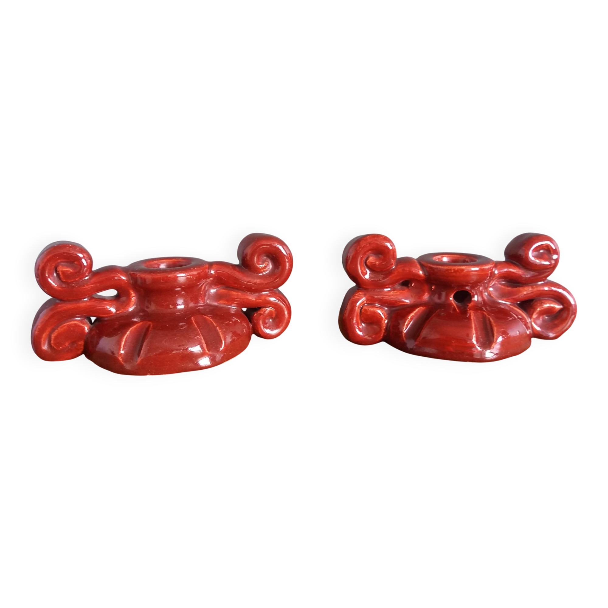 Bougeoirs en céramique artisanale bordeaux