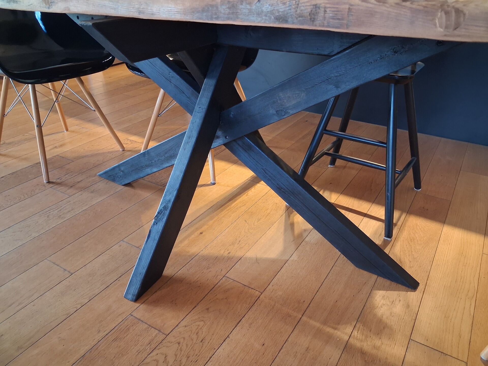 Table ancienne salon/salle à manger 1m75 x 1m