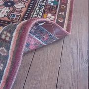 Handmade Persian Bachtiar Rug 208x142cm