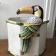 Cache pot vintage en barbotine à décor de Toucan