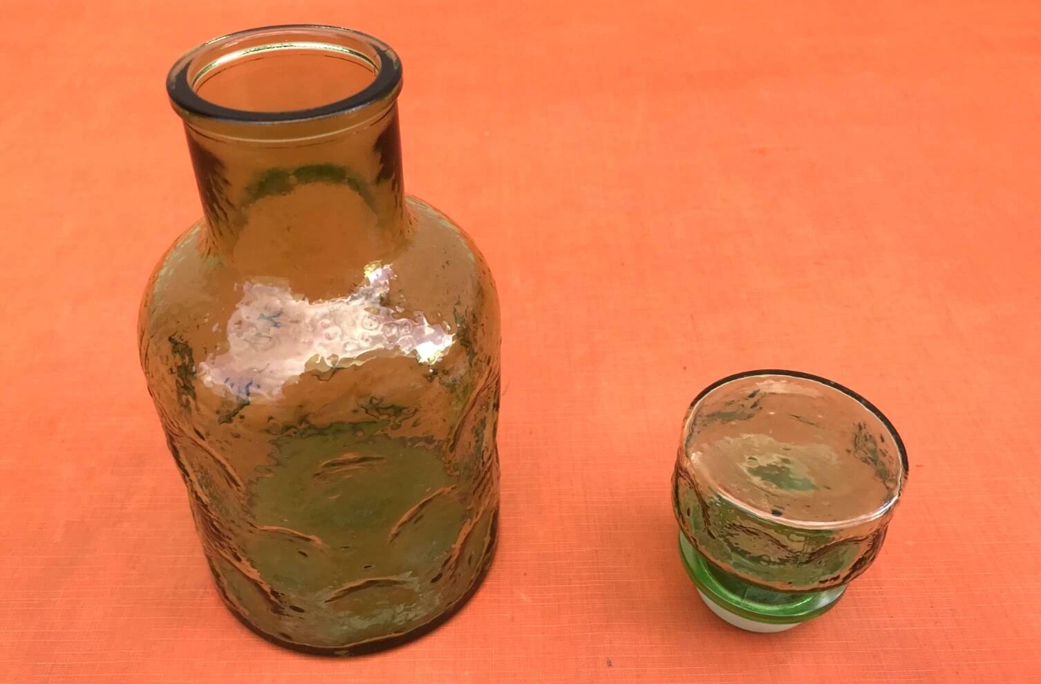 1970s Bubble glass and coloured orangeade jug