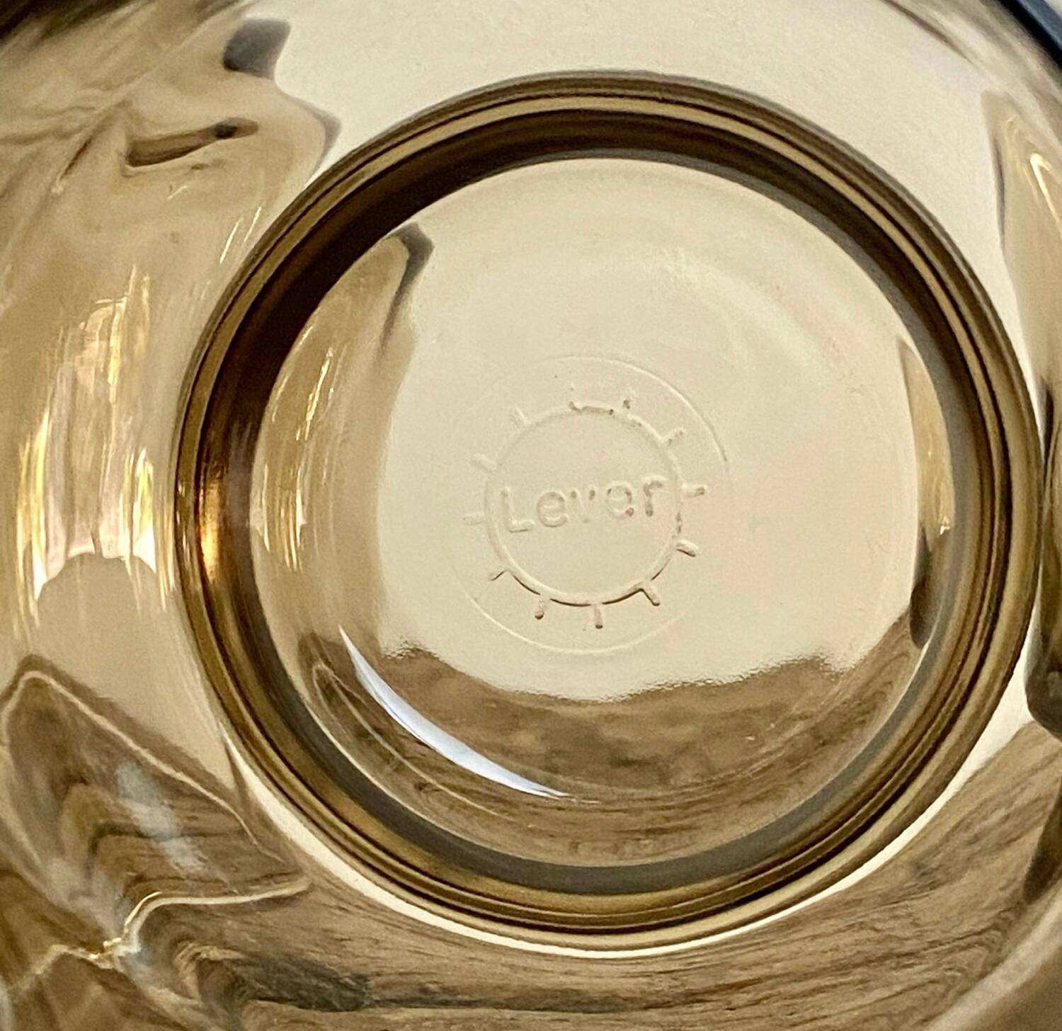 4 verres fumés vintage