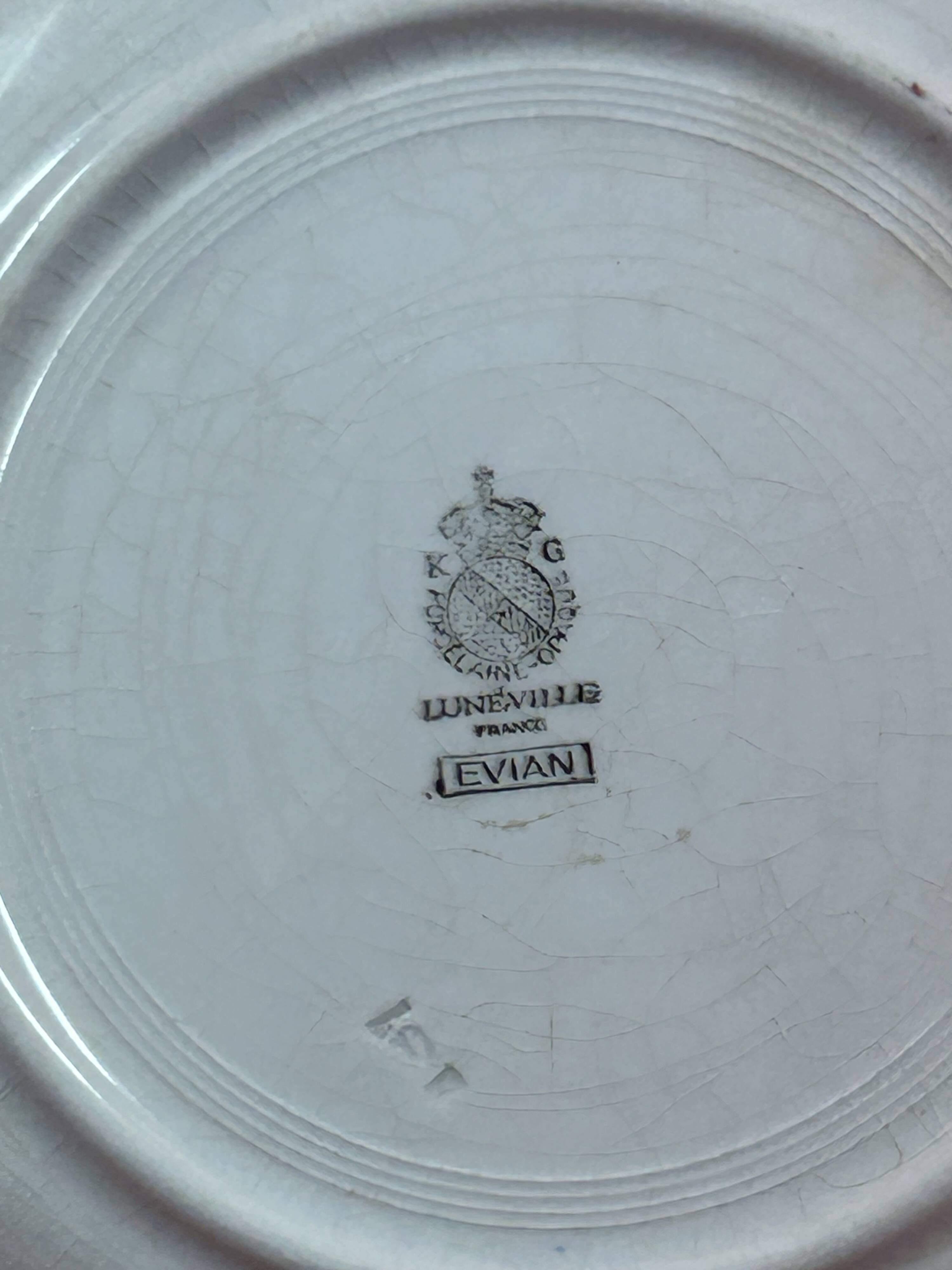 Hollow round plate in Lunéville earthenware Ø 27.4 cm