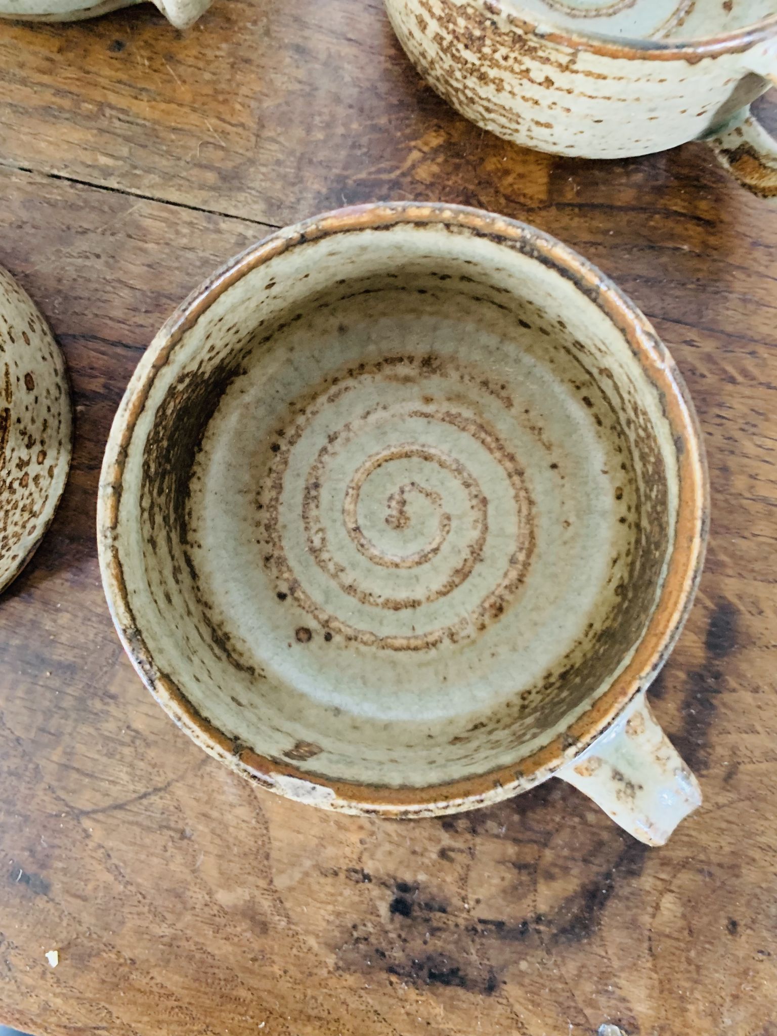 Lot of Villenauxe sandstone cups Made in France