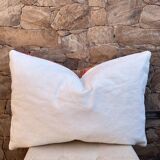 Handmade cushion cover in Berber wool: Moroccan Kilim cushion