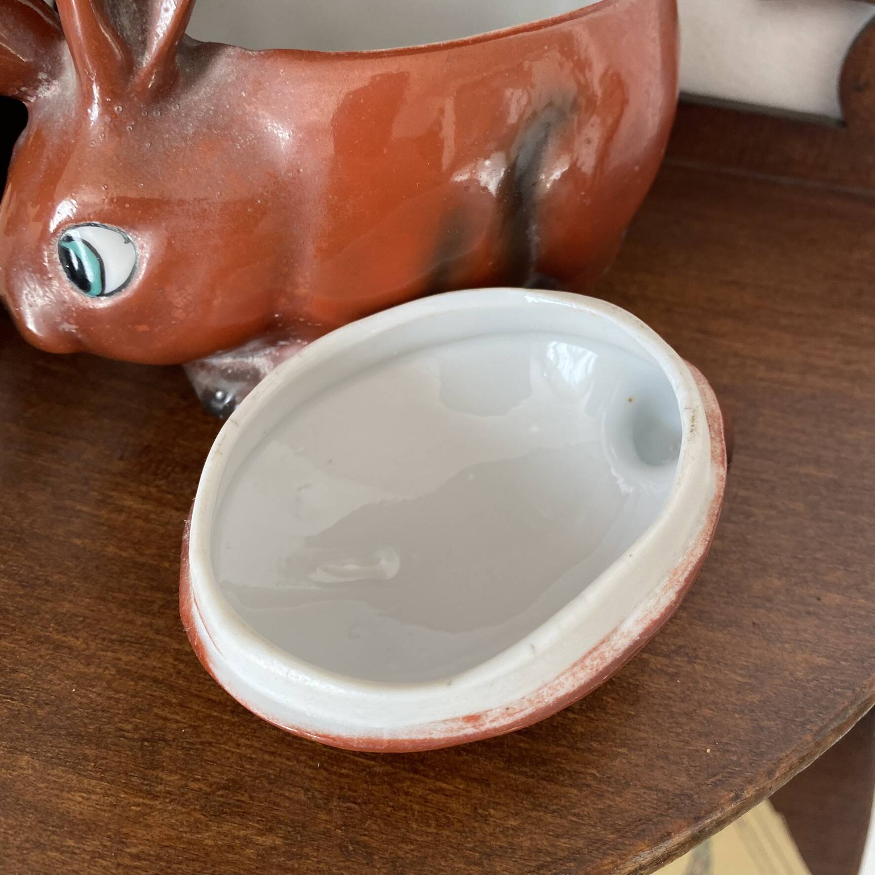 Porcelain rabbit, zoomorphic box from the 60s-70s.