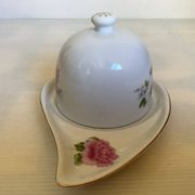 Butter dish with lid flowers