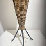 Rattan table lamp