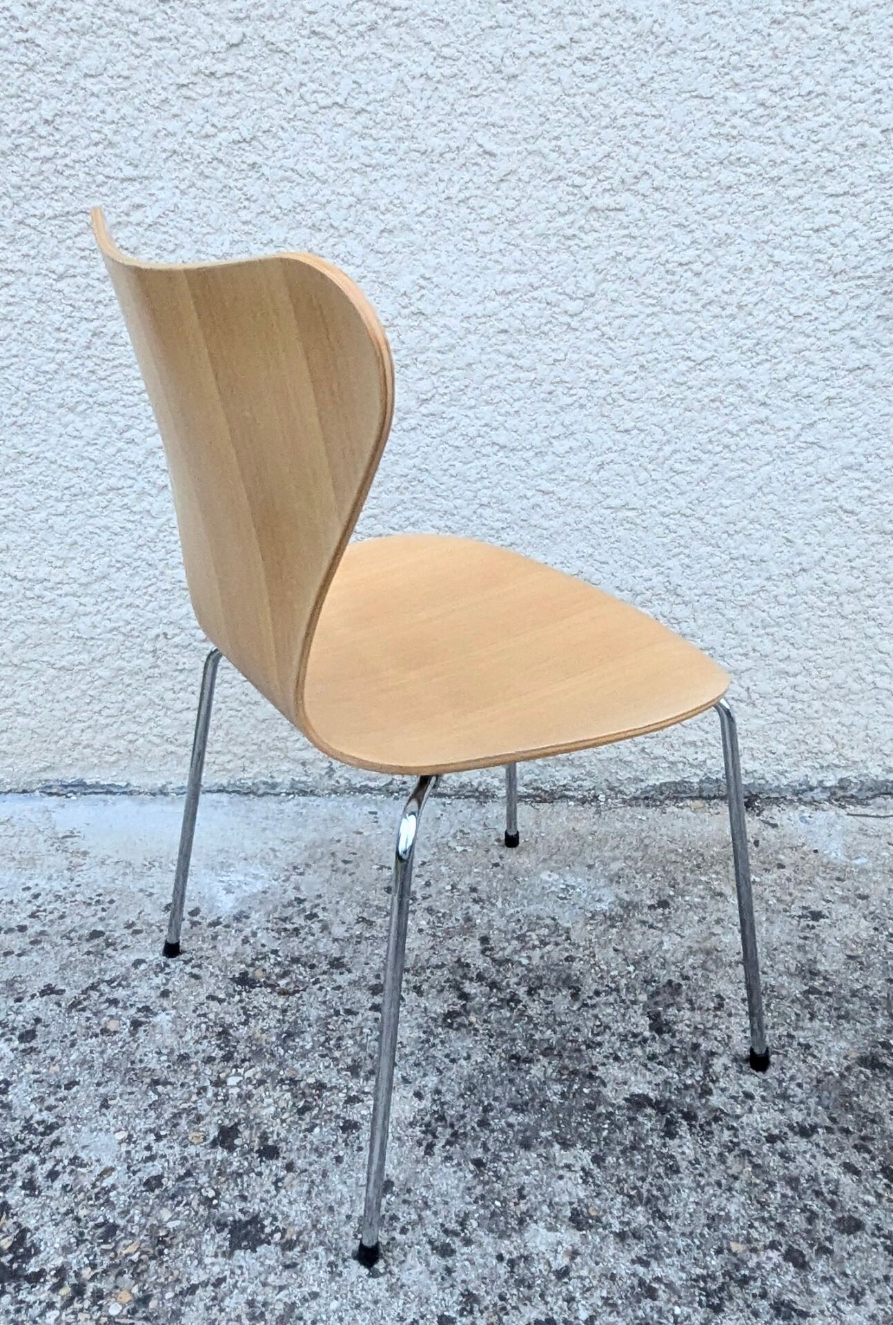 Chair Arne Jacobsen Series 7 Model 3107