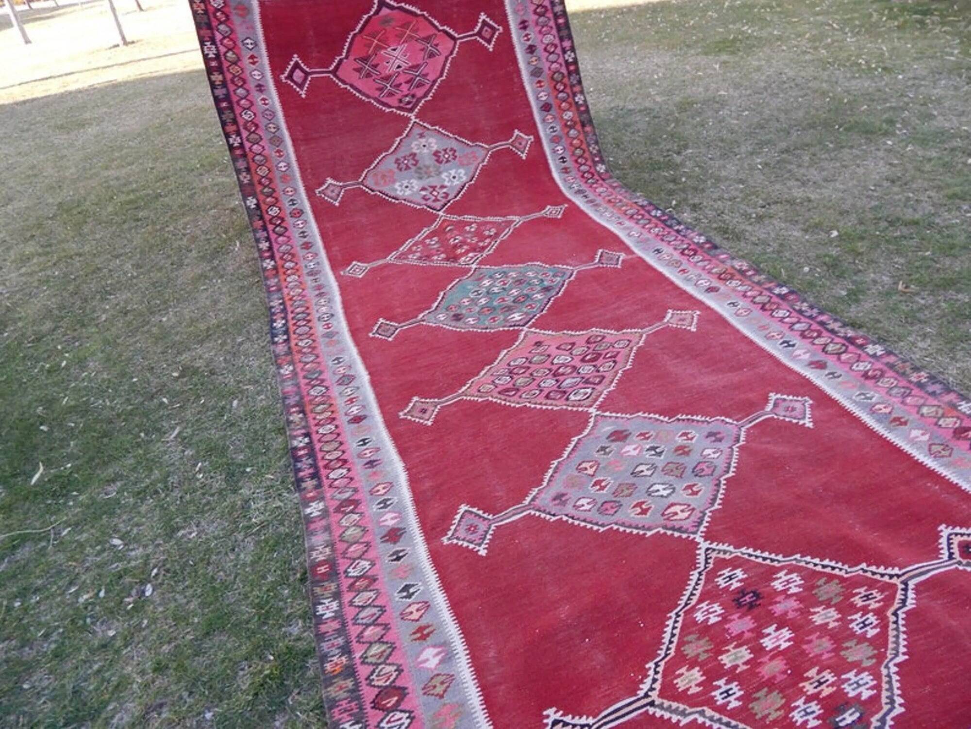 Tapis turc vintage fait main