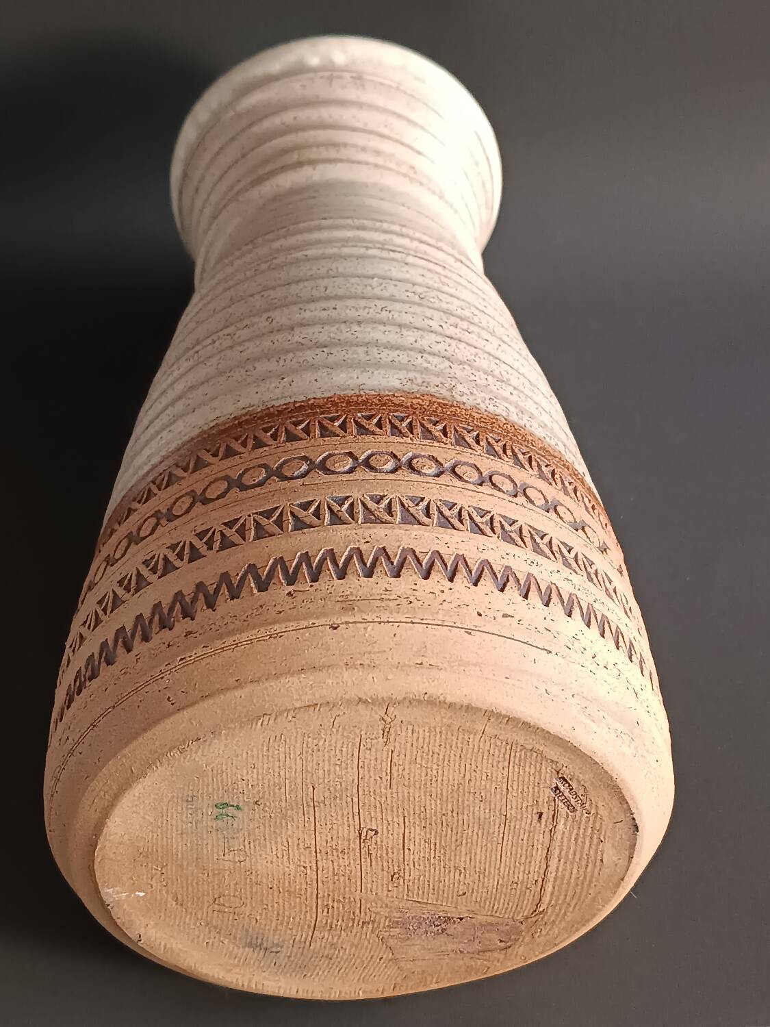 Vase en grès Broadstairs Studio Pottery