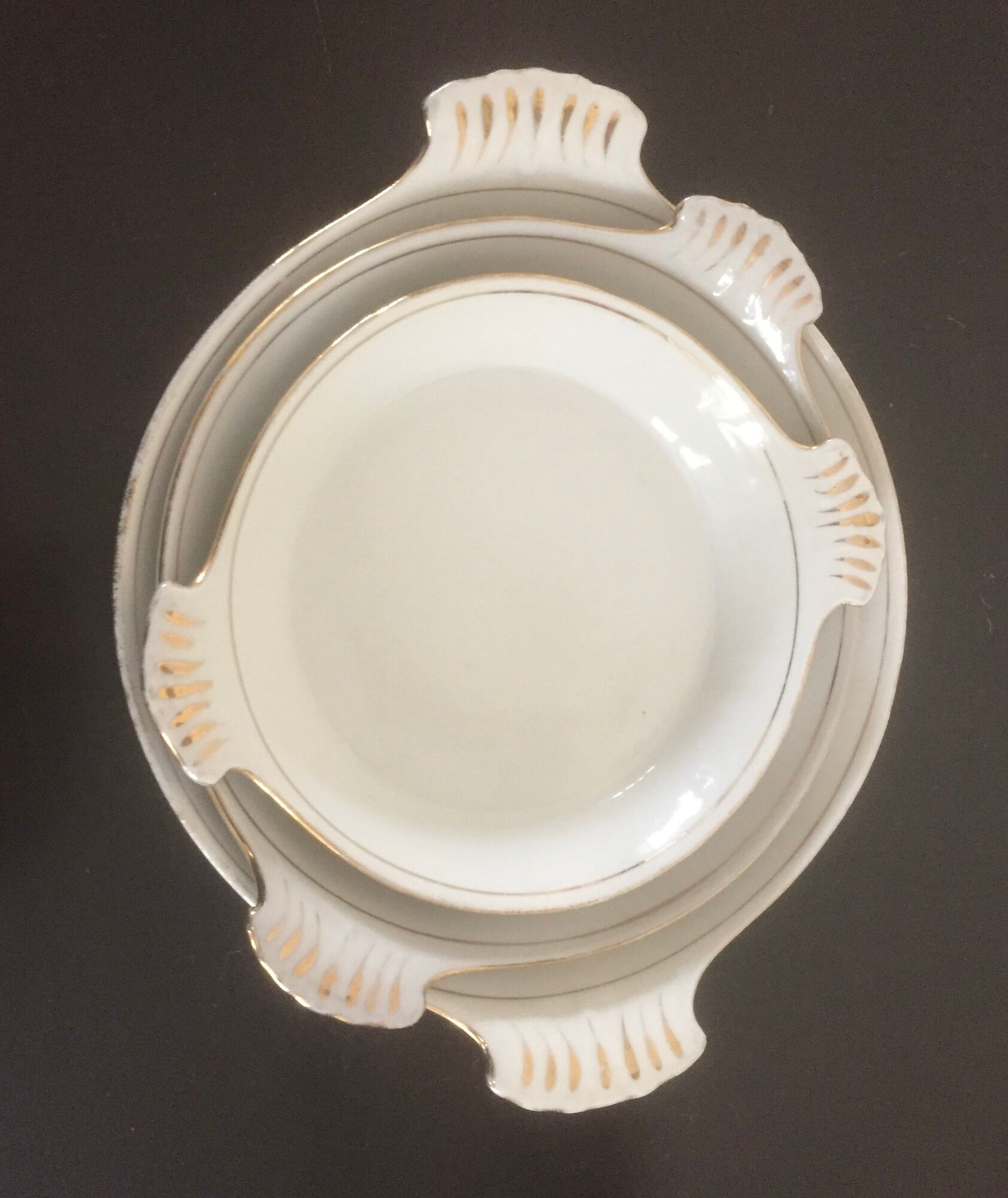 3 dishes with trundle fire - porcelain - white / gilded fillet - vintage -