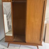 Armoire vintage pieds compas années 60