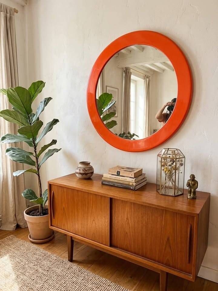 Vintage orange round mirror SYLA – Pop Art / Space Age 70s – Ø 46 cm