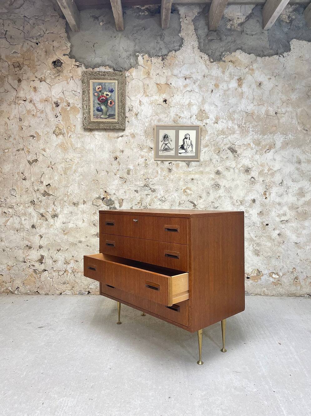 Commode danoise en teck des années 60