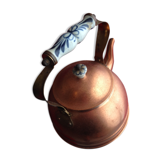 Porcelain copper kettle