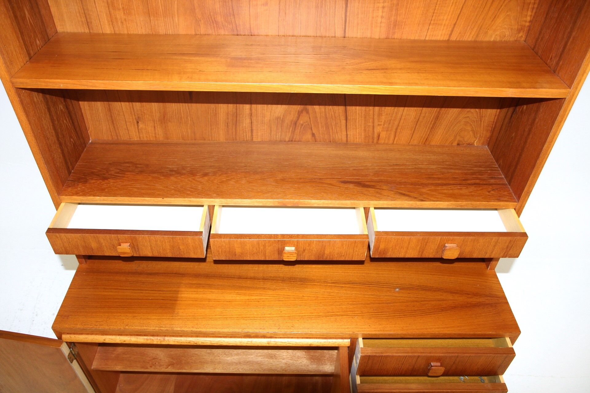 Teak Secretary, Sweden, 1960