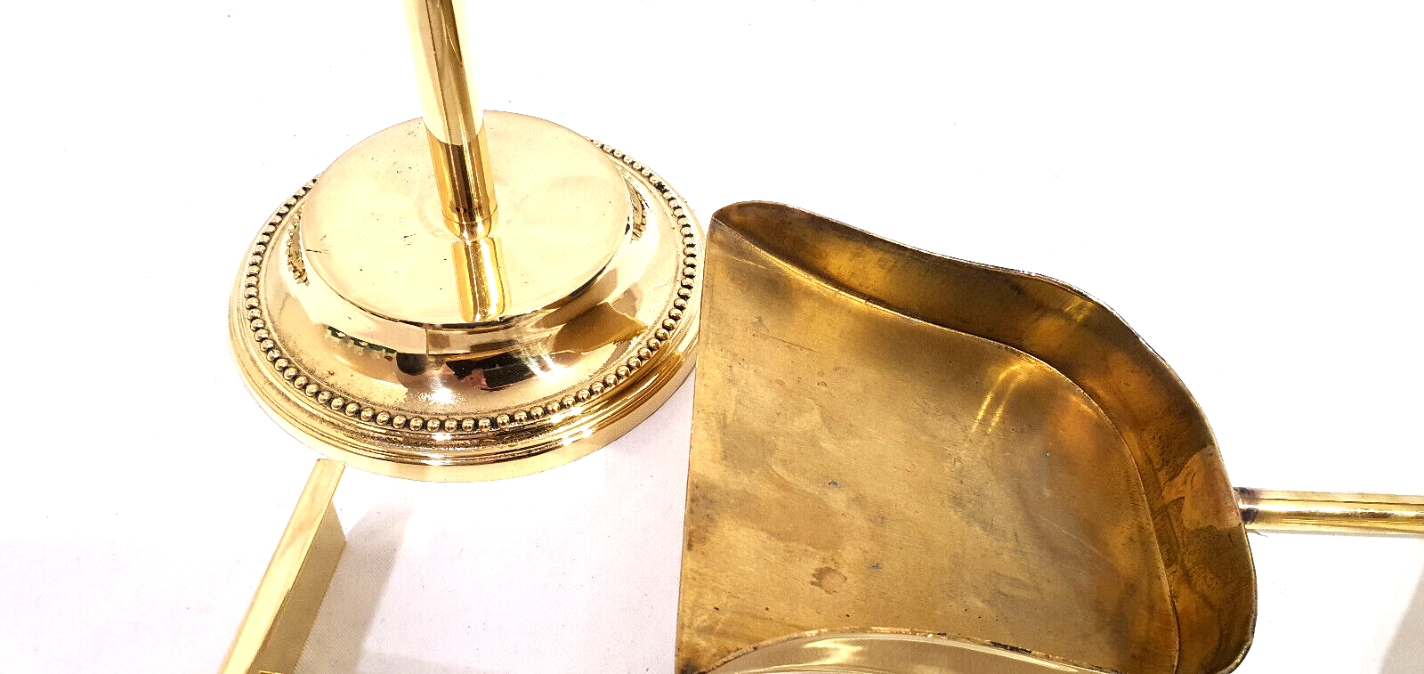 Solid brass fireplace servant 4 accessories