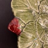 Dish strawberries ceramic slurry