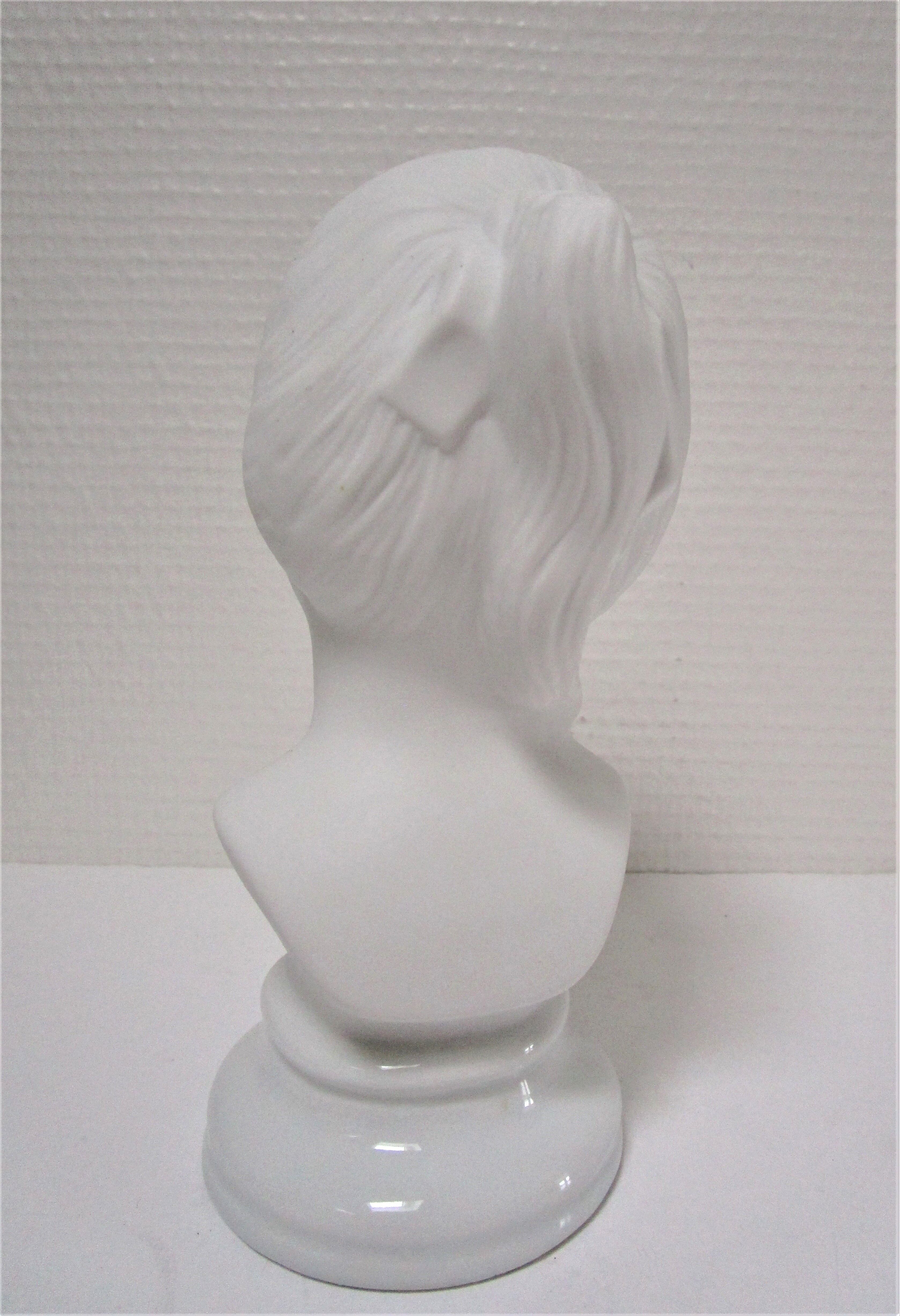 Bust biscuit porcelain little girl