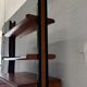 Unité murale modulaire moderne du milieu du siècle, cabinet de rangement en placage et métal noir, années 1960, Europe