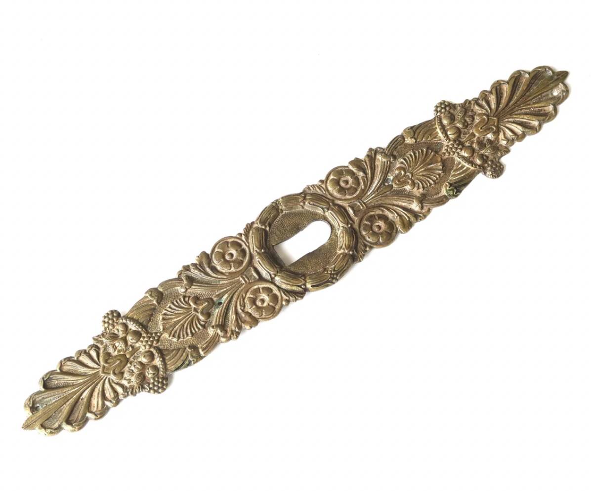 Furniture lock ornament, 1900