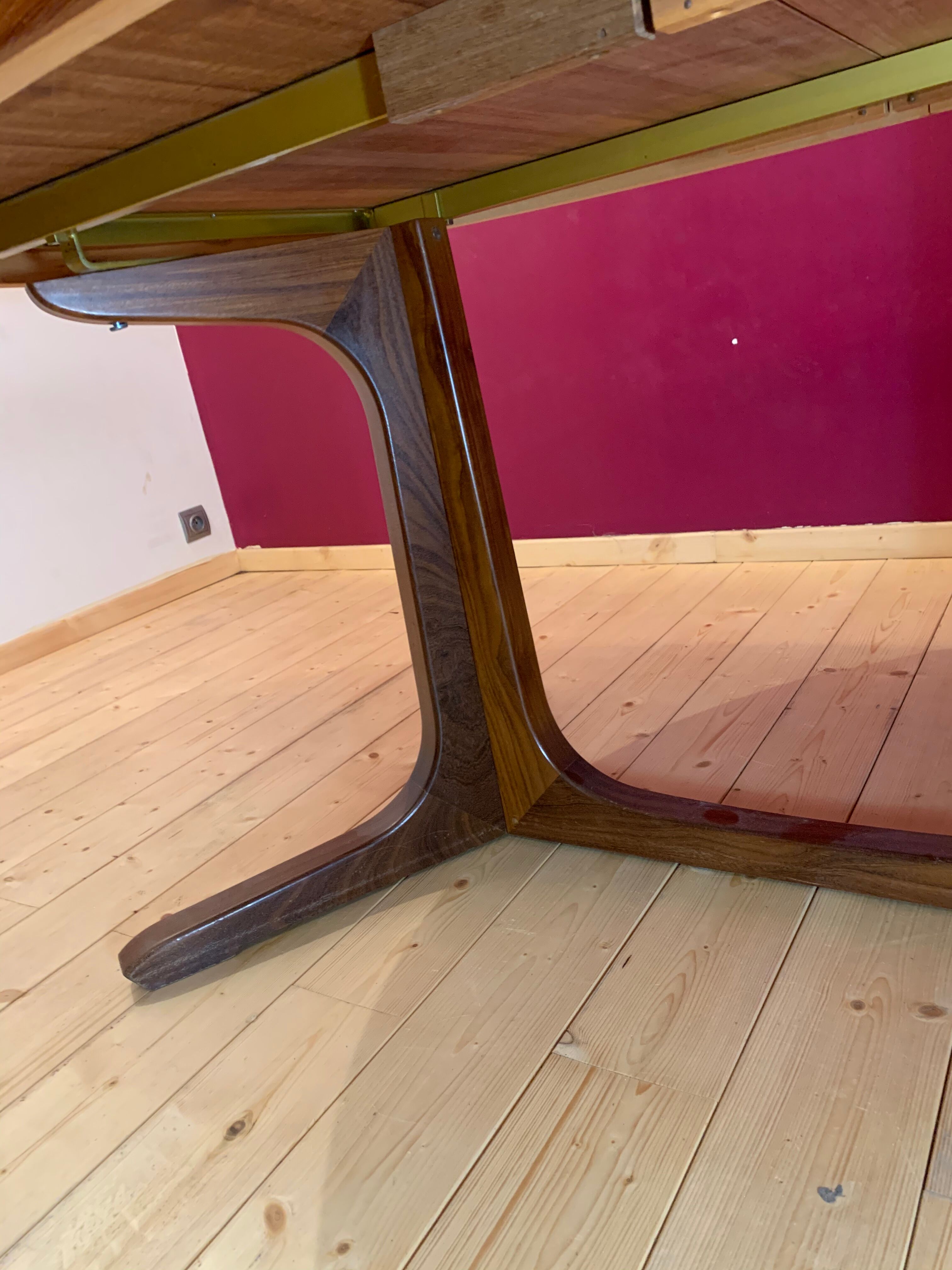 Rosewood dining table has 2 lengths Baumann Scandinavian style M-belfabrik