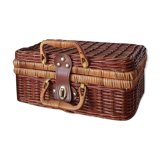 Two-coloured wicker trunk