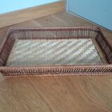 Wicker presentation basket tray