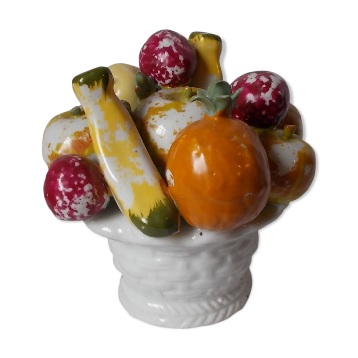 Fruit bowl trompe l'œil in earthenware