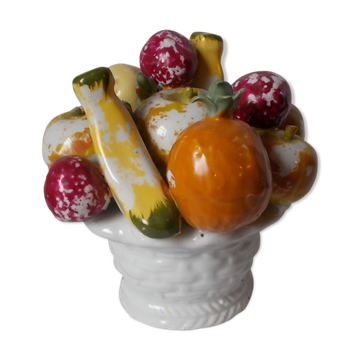 Coupe de fruits trompe l'œil en faïence