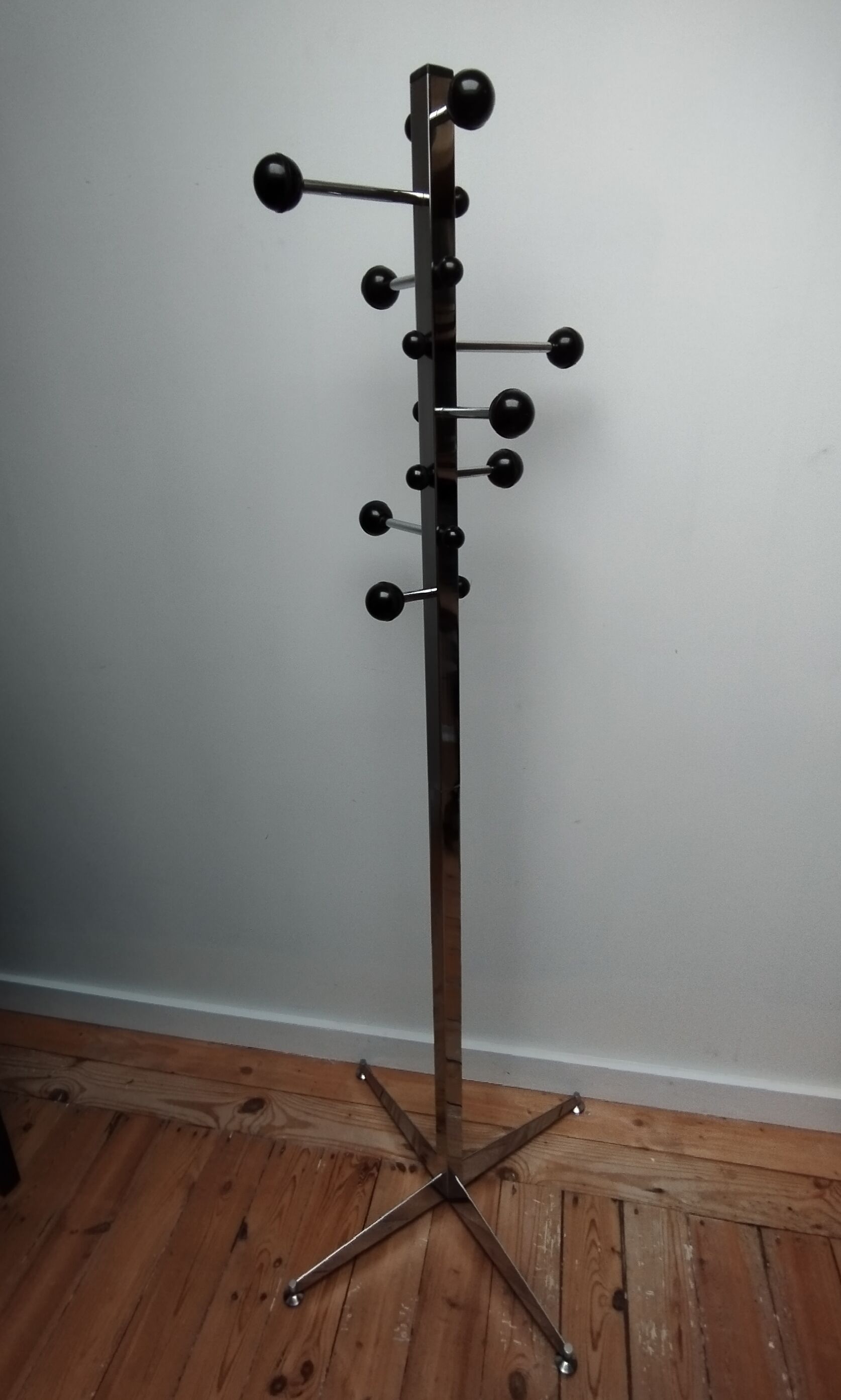 Modular coat rack circa 1970