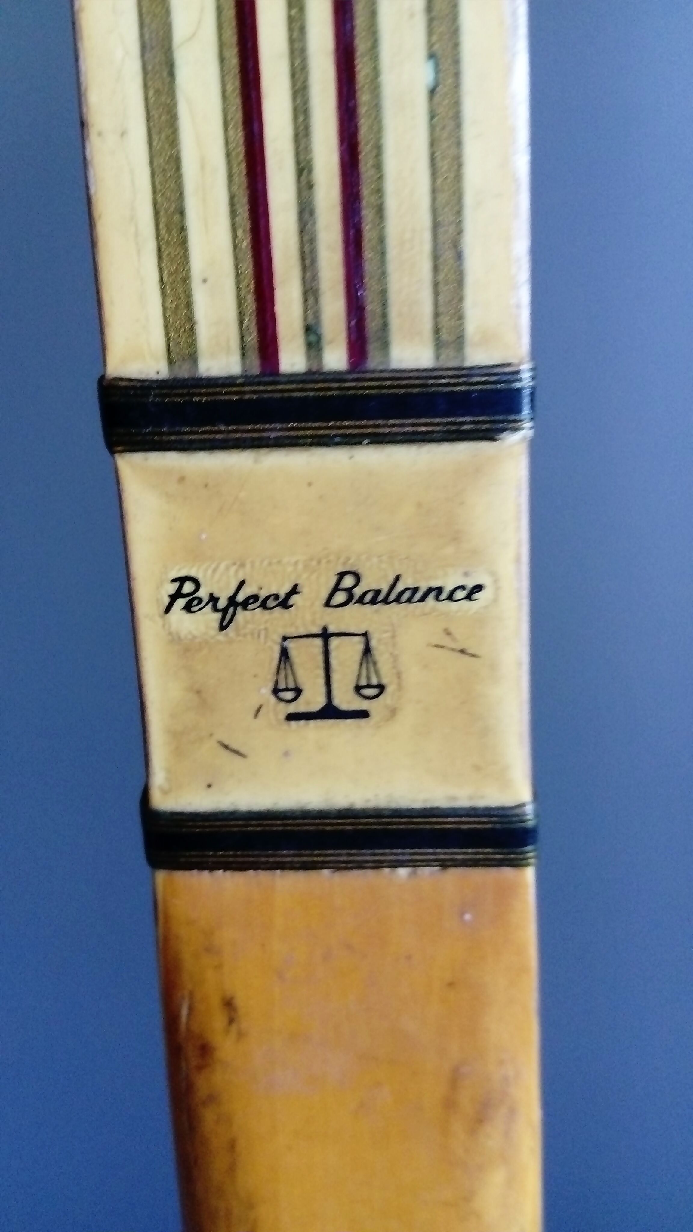 Raquette tennis ancienne marque Australia
