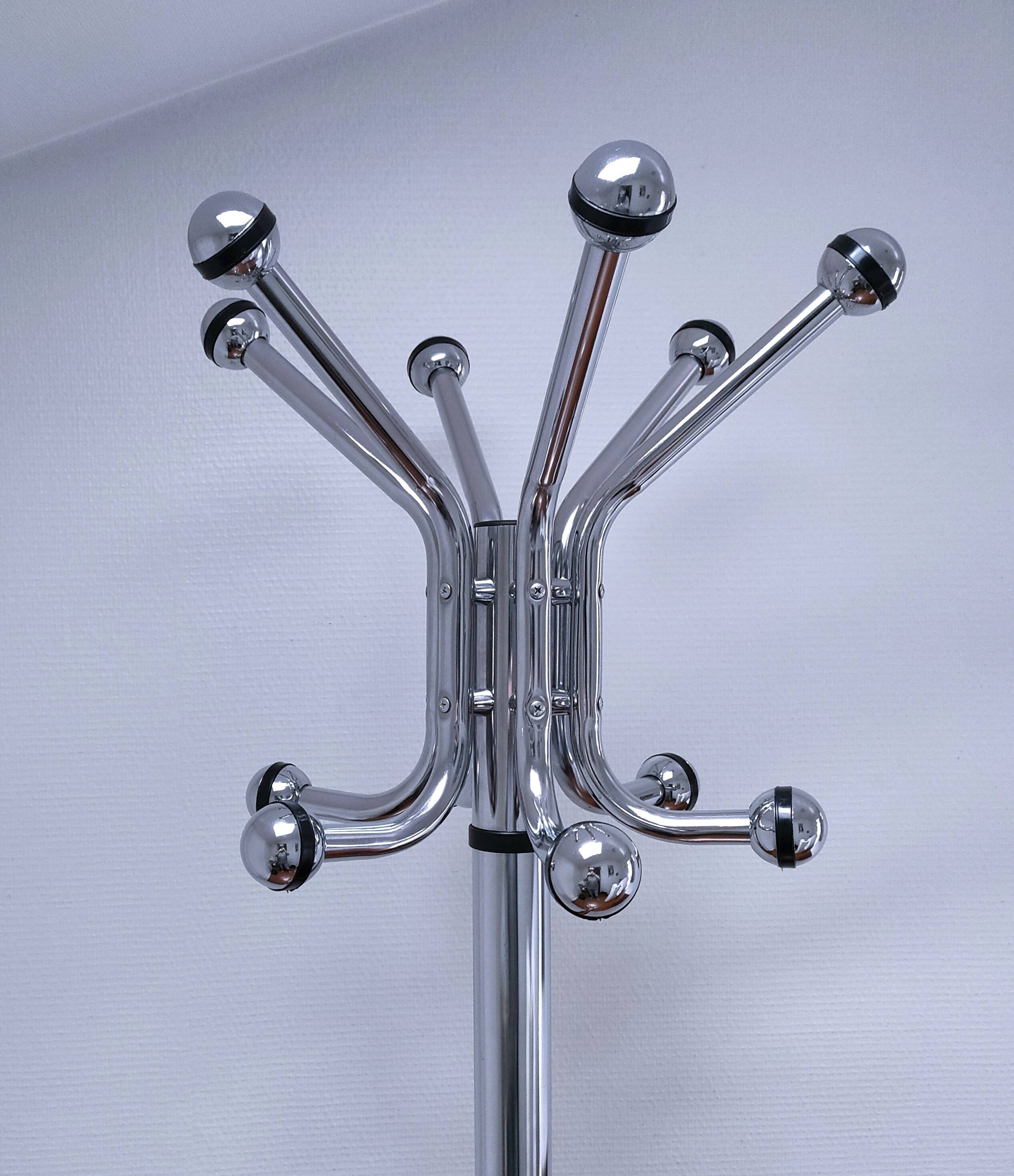 Portemanteau métal chromé design années 80