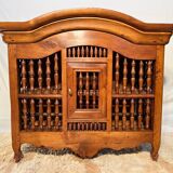 Panetière xviii, louis xv style walnut policeman's hat