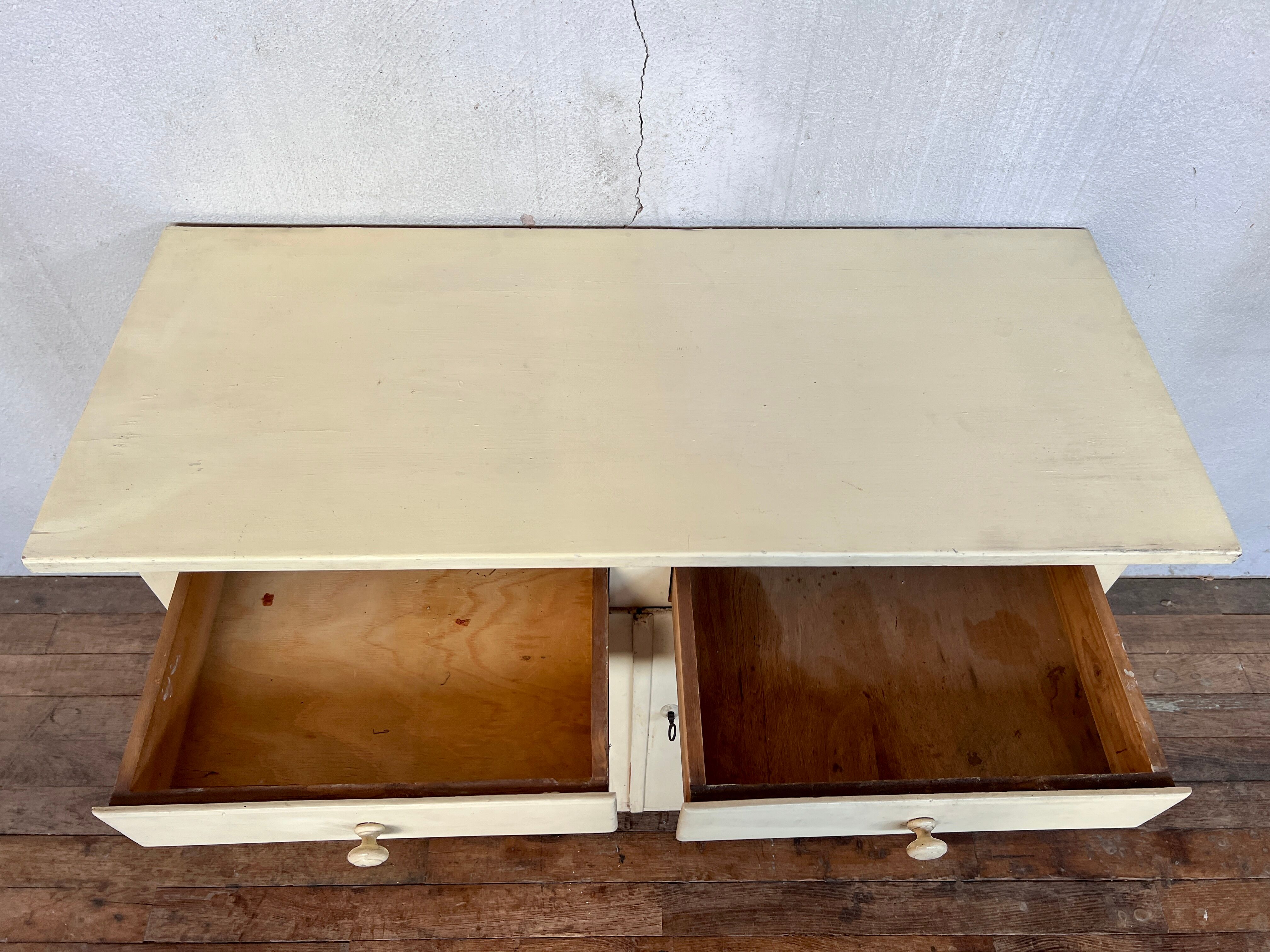 Buffet parisien patine blanche blanc