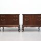 Ensemble de grande table de nuit style Queen Ann.