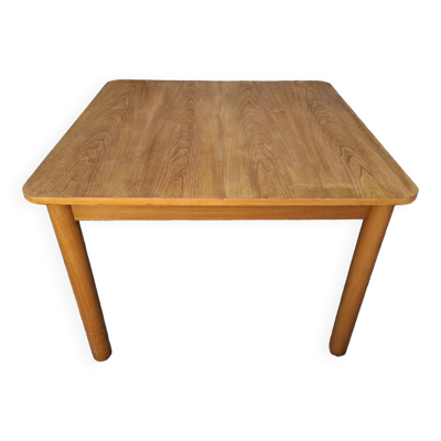 Table carré en orme