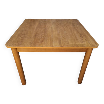 Table carré en orme