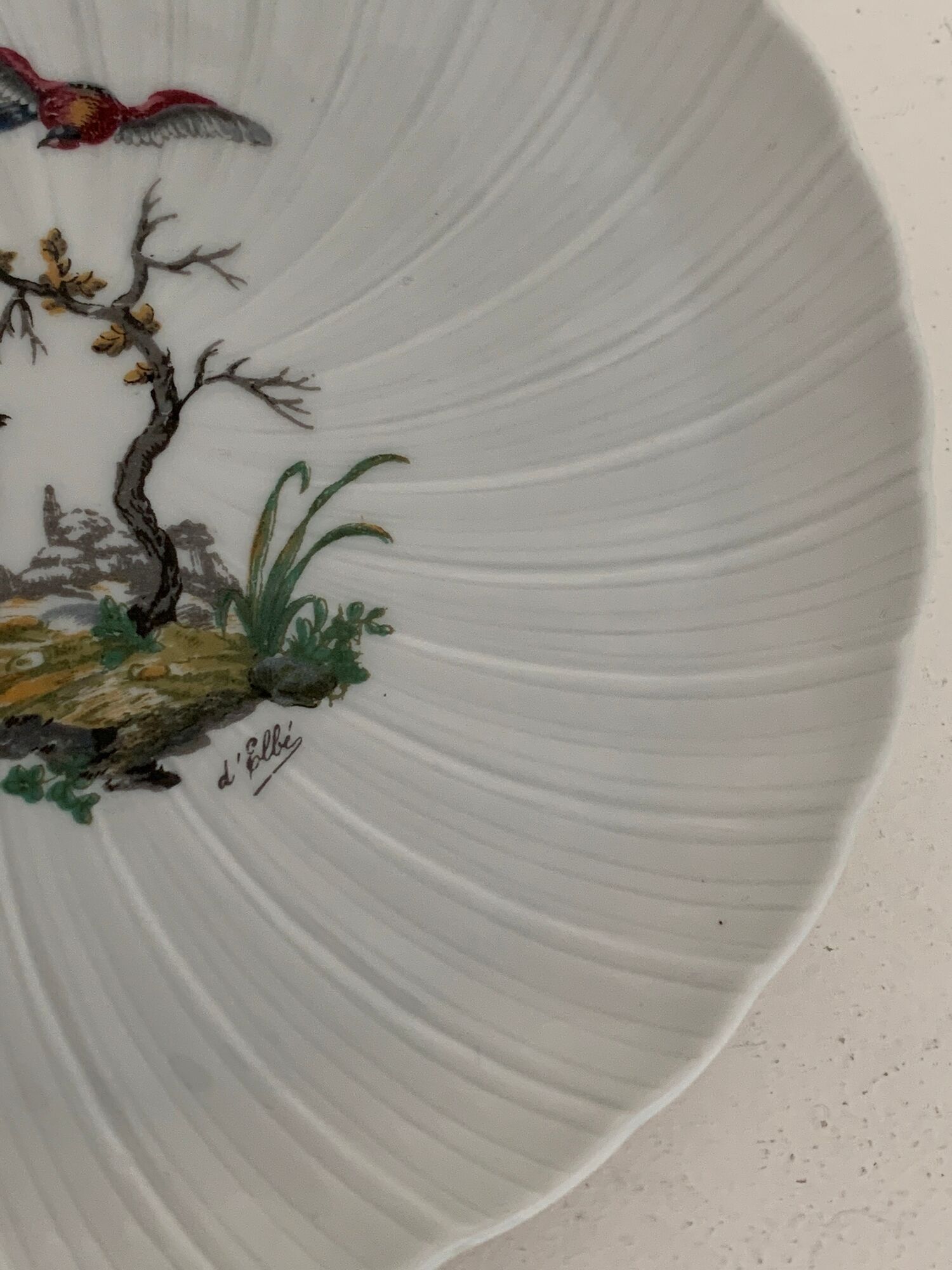 8 Bernardaud and Co. dessert plates signed Elbé, Limoges porcelain, decorated with birds
