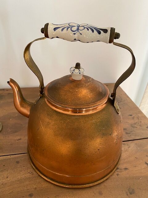 Copper kettle porcelain handle