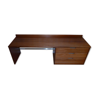 Desk year 70