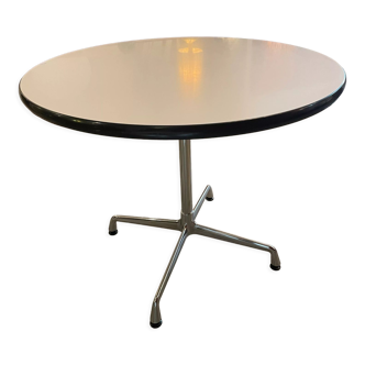 Table by Charles & Ray Eames