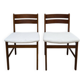 2 second-hand teak chairs from the 60s